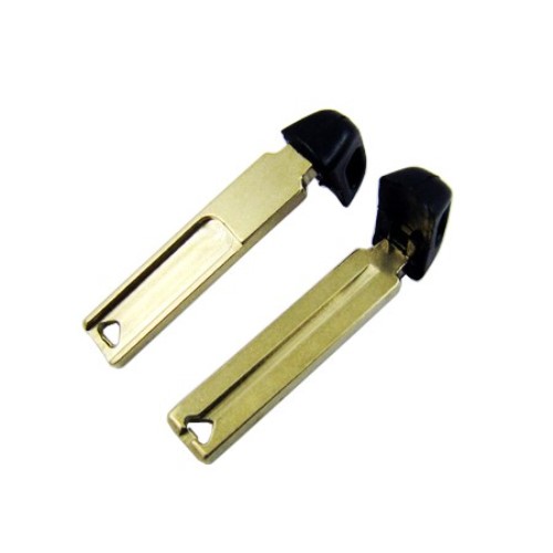 Emergency key with TOYO-36.P blade, fits Toyota smart key